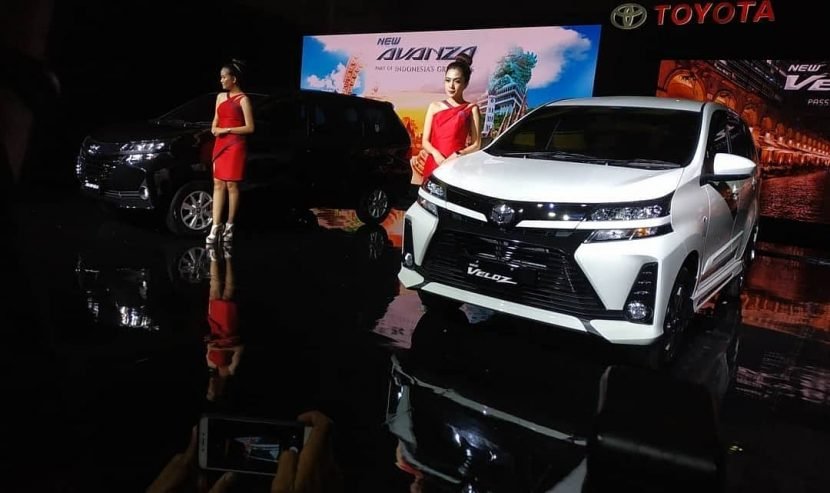 Paket Kredit Toyota Avanza Februari 2019 [Termurah]