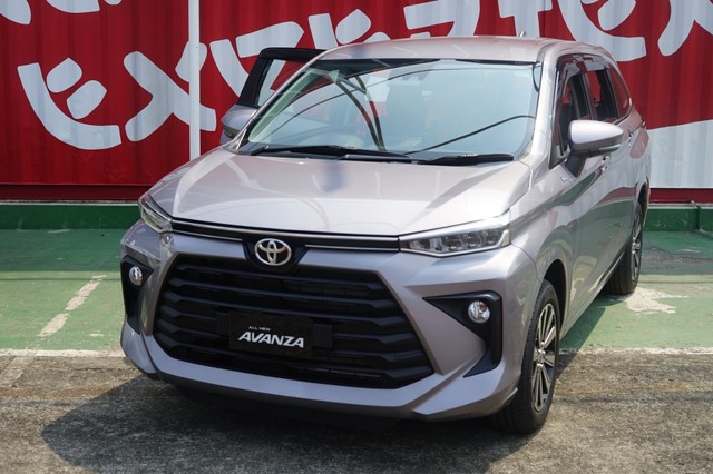 Promo Kredit Toyota Avanza Januari 2022 DP Termurah